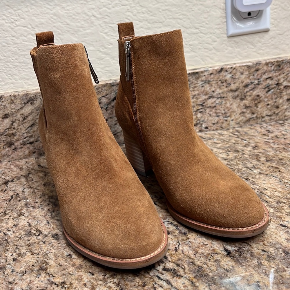 Blondo Reese Waterproof Ankle Boot